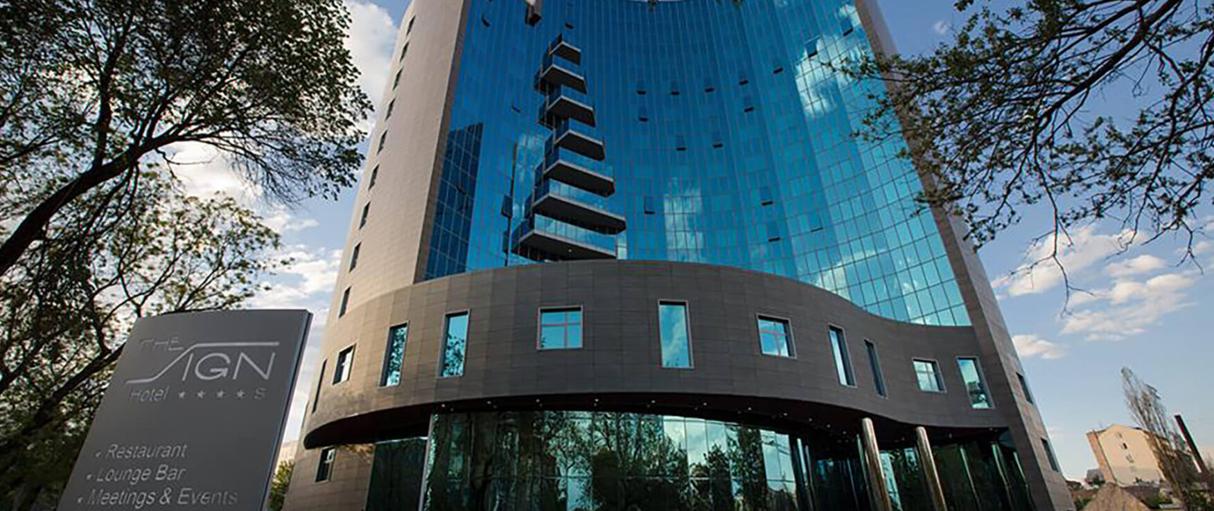 The Sign (Double Tree Hotel)