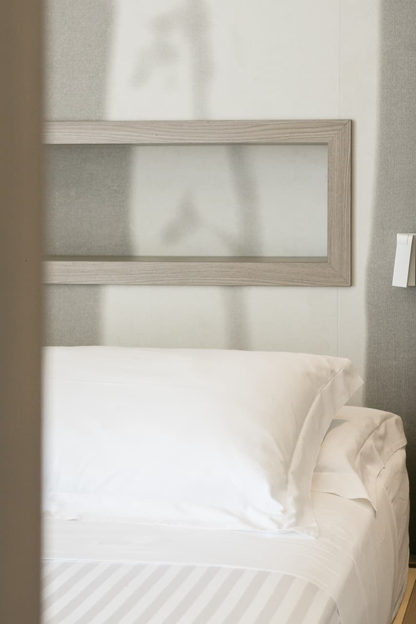 Hollywood_hospitality_4